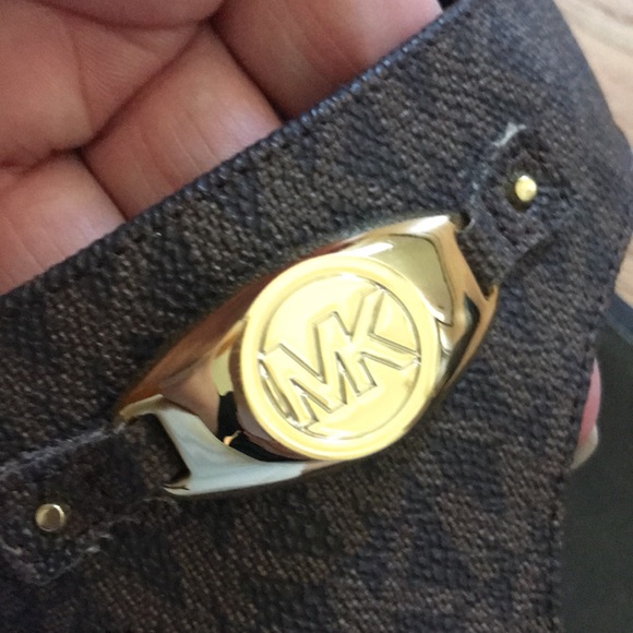 Michael Kors Monogram Sandals Sz 9.5 - Picture 7 of 15